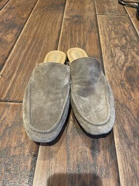 Born Suede Mule Clogs in Taupe Gray